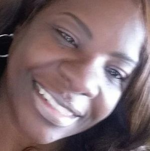 Meet your Posher, Nylene